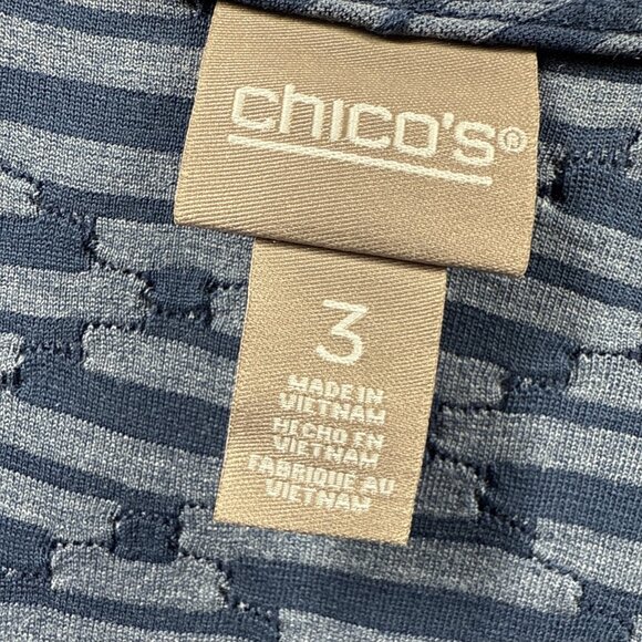 Chicos Women's‎ Top Size XL Blue Textured Stretch Asymmetrical Hem Side Slit - Picture 2 of 8